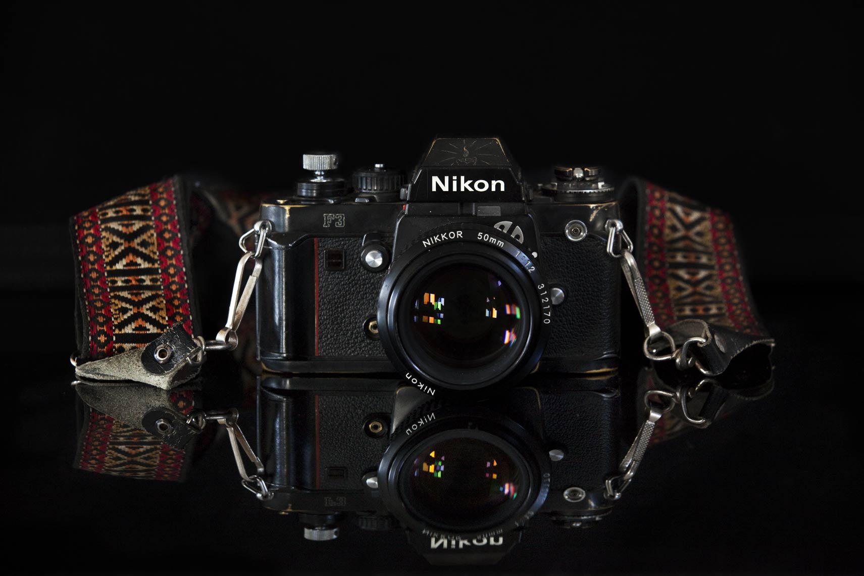 Nikon F3 front.jpg